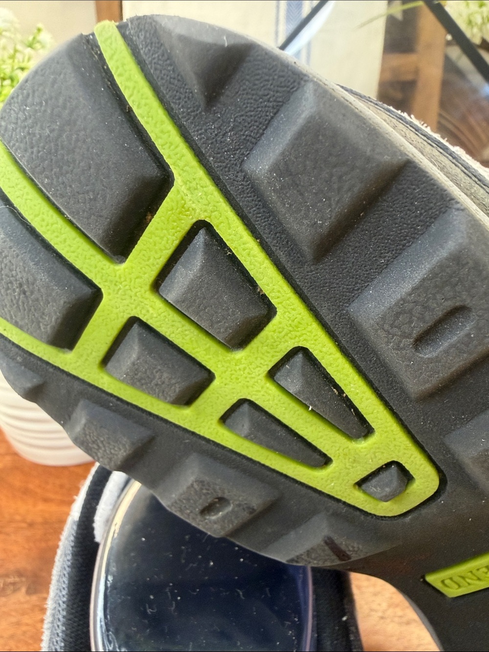 Lands End Trail Shoes - Grey with Lime Accents - Picture 9 of 10